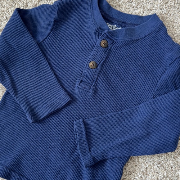 Garanimals Toddler Boys blue Thermal henley Long Sleeve Shirt, Size 3T - Picture 6 of 7